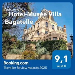 Couette-café Hotel-musee Bagatelle, Irigny